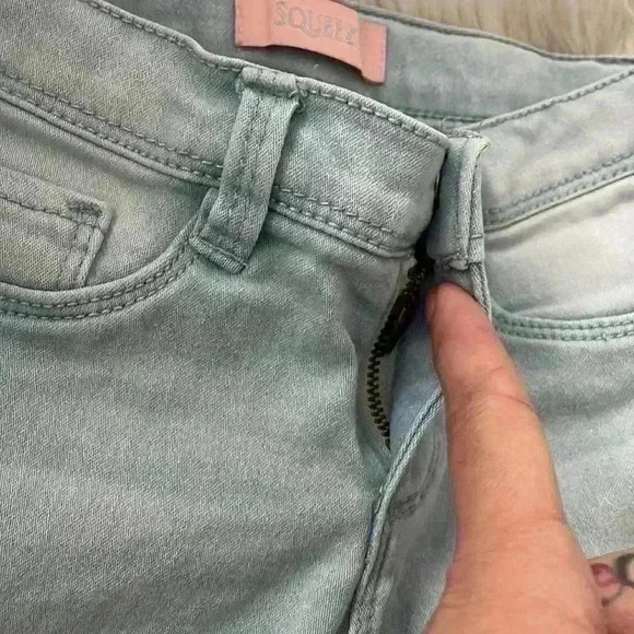 Light Wash Skinny Jeggings Sz 5T - Picture 4 of 6